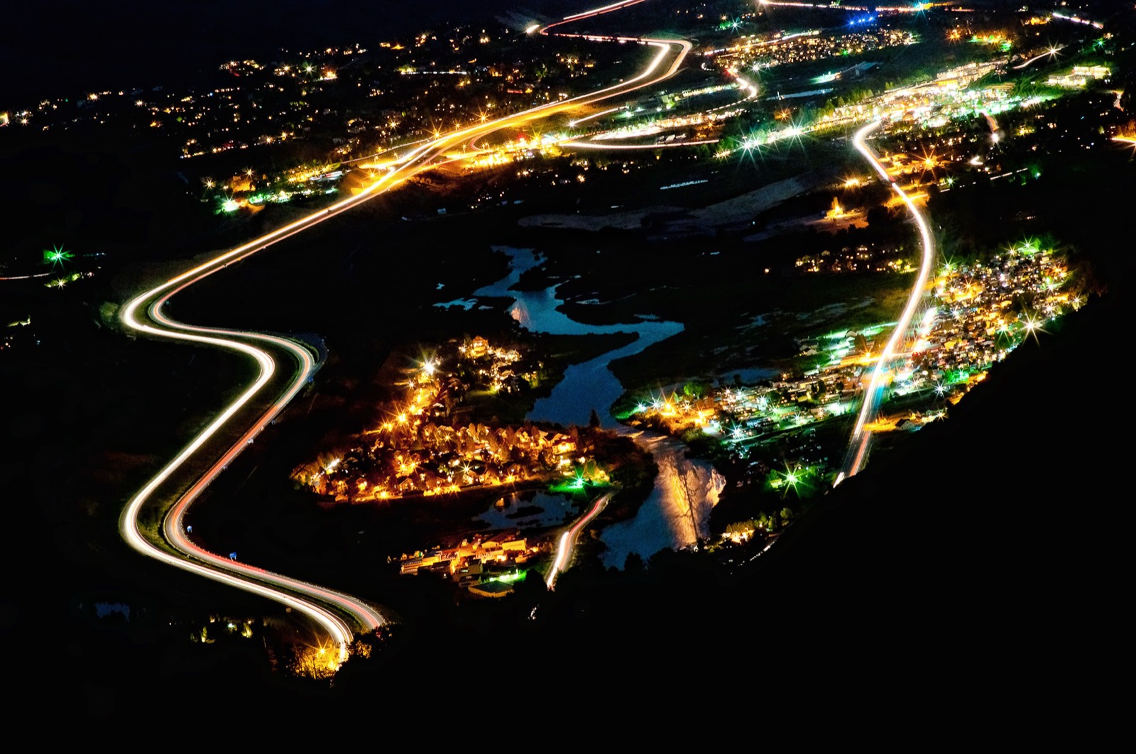 City at night, long exposure